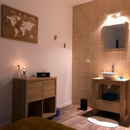 ホームステイ Double Avec Salle De Bain Privative *