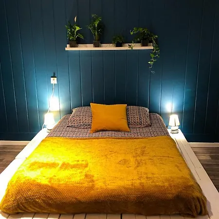 Double Avec Salle De Bain Privative * コニャック